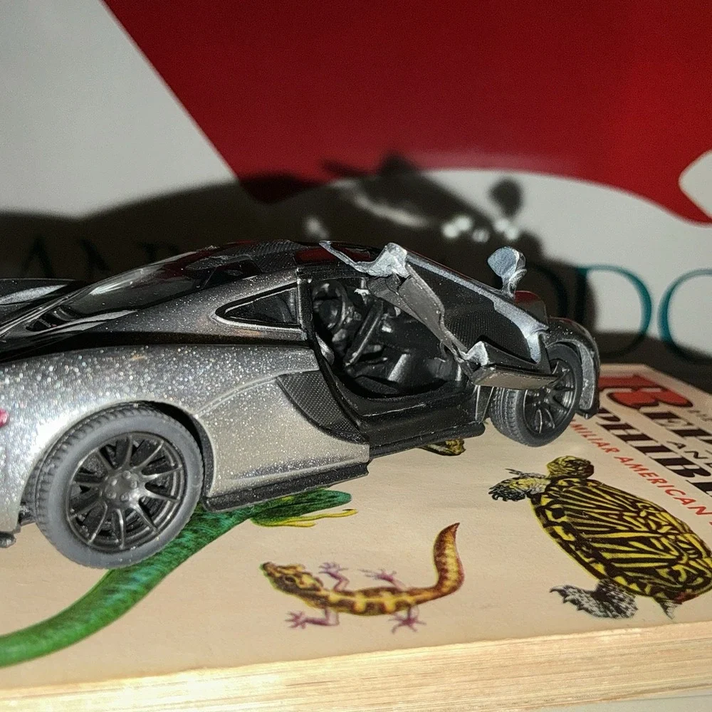 Kinsmart McLaren‎ P1 Silver 1:36 Die Cast Collectable Kt5393 Toy Car